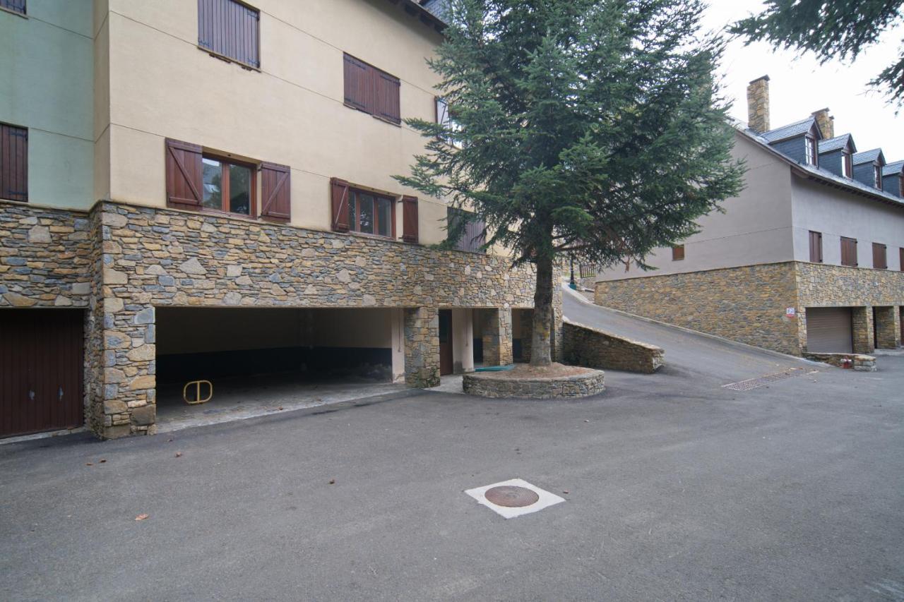 Lebre By Totiaran Apartment Naut Aran Luaran gambar